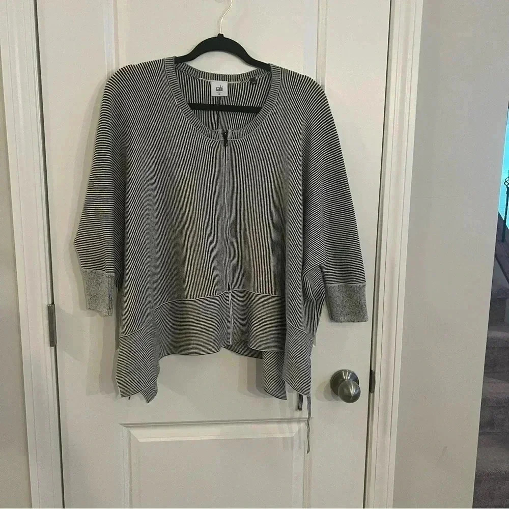 Cabi women’s sweater medium zip closure cardigan lagenlook